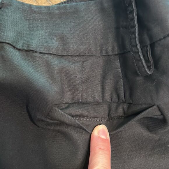 (3/$15) Loft stretch capris size 2 petite. Black - Picture 5 of 9